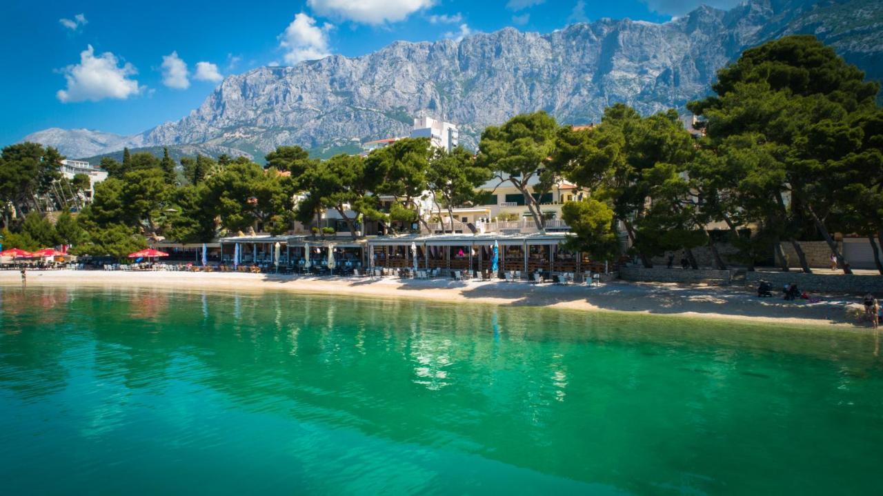 Apartments Beach Макарска Экстерьер фото